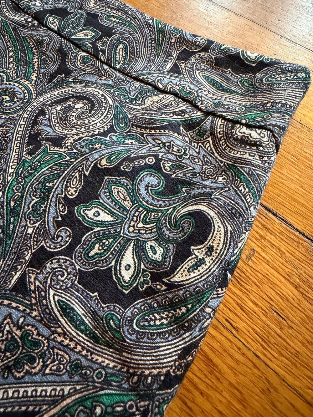 ANN TAYLOR Blue Paisley Pencil Skirt sz 8 (NWT)